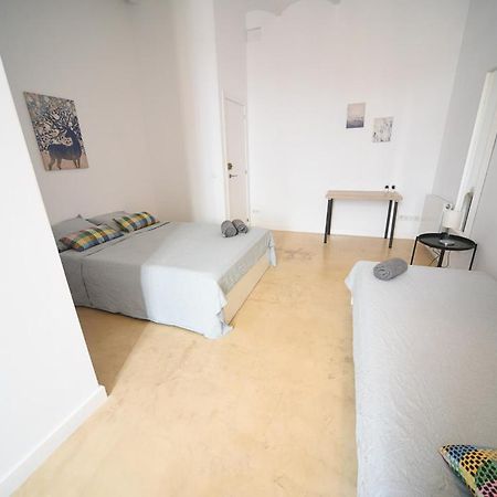 Nice Room Close To Sagrada Familia บาร์เซโลนา ภายนอก รูปภาพ